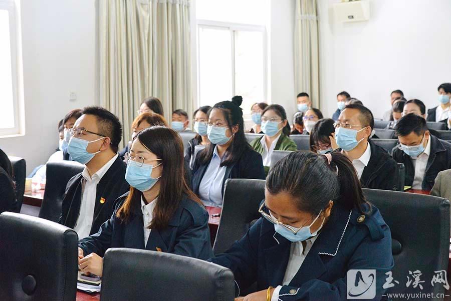 易門縣六街街道 副本