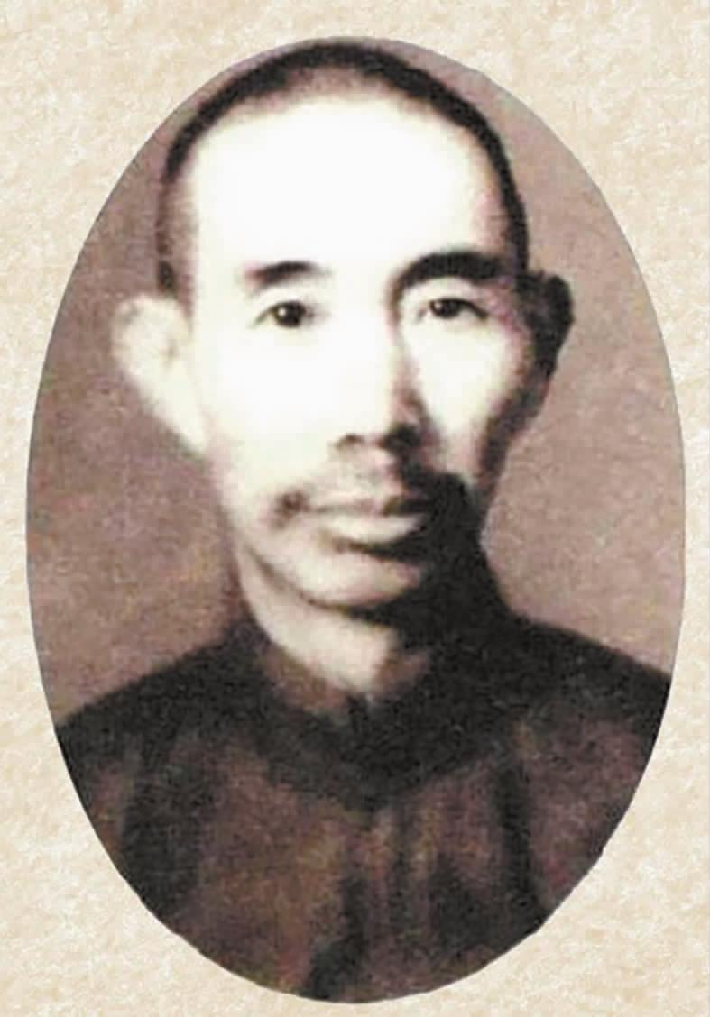 曲煥章。