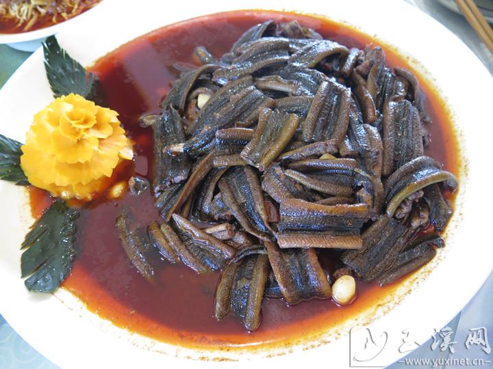 正宗的玉溪大燉鱔魚(yú)。