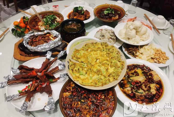 桑園飯店的美食。