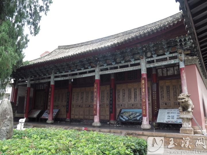 峨山文廟。